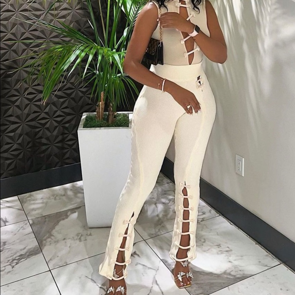 Ricki Brazil Rope Coconut Flare Jumpsuit. Size 10-12.